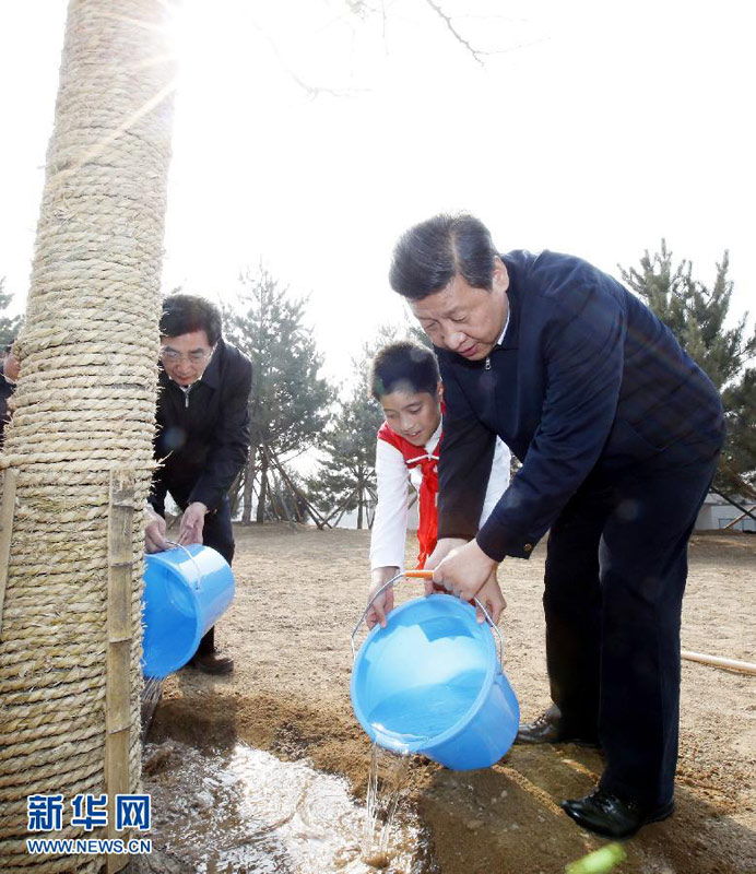 4��2�գ����͹����쵼��ϰ��ƽ�����ǿ���ŵ½���������������ɽ�����ɽ���Ÿ��������������з�̨���������ϲμ��׶�����ֲ���������ϰ��ƽͬ���ȶ�Աһ��������µ���������ˮ���»������ ���� ��