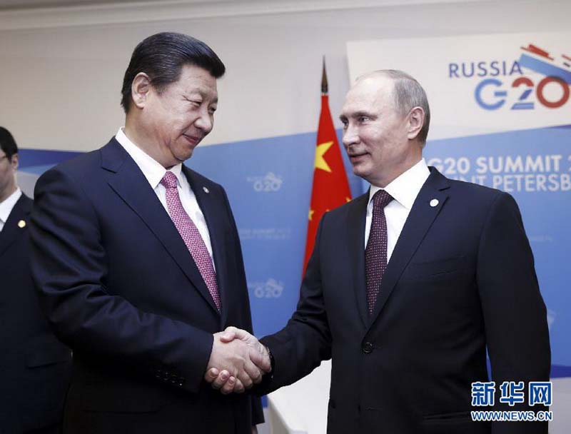 9月5日,国家主席习近平在圣彼得堡会见俄罗斯总统普京。新华社记者鞠鹏 摄