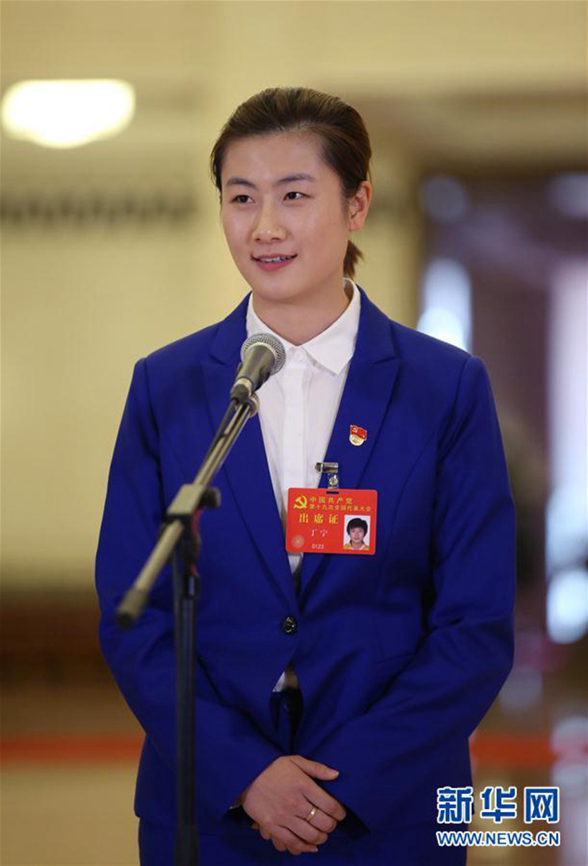 圖：丁寧代表接受採訪
