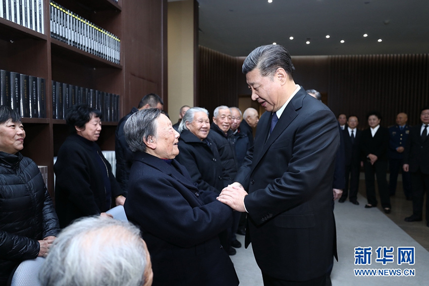 12��13�����磬�й����롢ȫ���˴�ί�ᡢ����Ժ��ȫ����Э�������ί���Ͼ�¡�ؾ����Ͼ�����ɱ�����߹��ҹ�����ʽ���й���������ǡ�������ϯ�������ί��ϯϰ��ƽ��ϯ��ʽ�����ǹ�����ʽ������ϰ��ƽ���л���Ͼ�����ɱ�Ҵ��ߴ�����Ϊ�й�������ս��ʤ���������׵Ĺ������������������»������ ���� ��