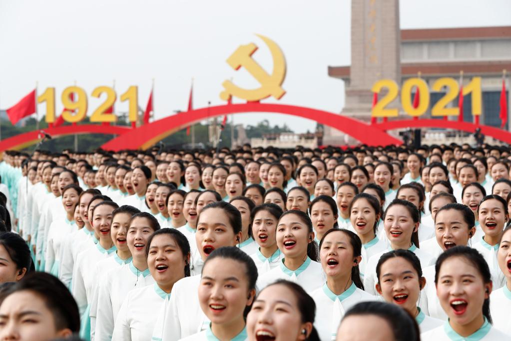 这是合唱团在演唱。新华社记者 张玉薇 摄