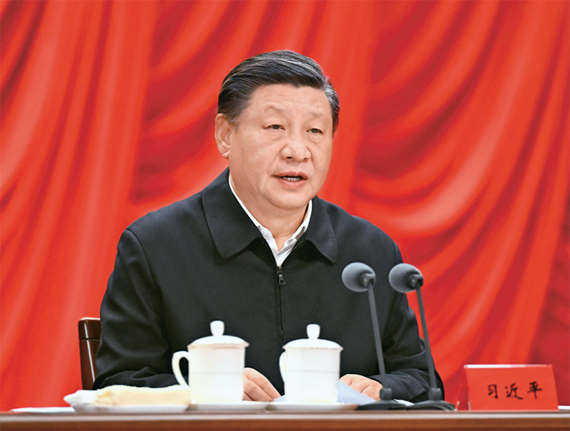 2023年2月7日,新進中央委員會的委員、候補委員和省部級主要領導干部學習貫徹習近平新時代中國特色社會主義思想和黨的二十大精神研討班在中央黨校(國家行政學院)開班。中共中央總書記、國家主席、中央軍委主席習近平在開班式上發表重要講話。 新華社記者 李學仁/攝