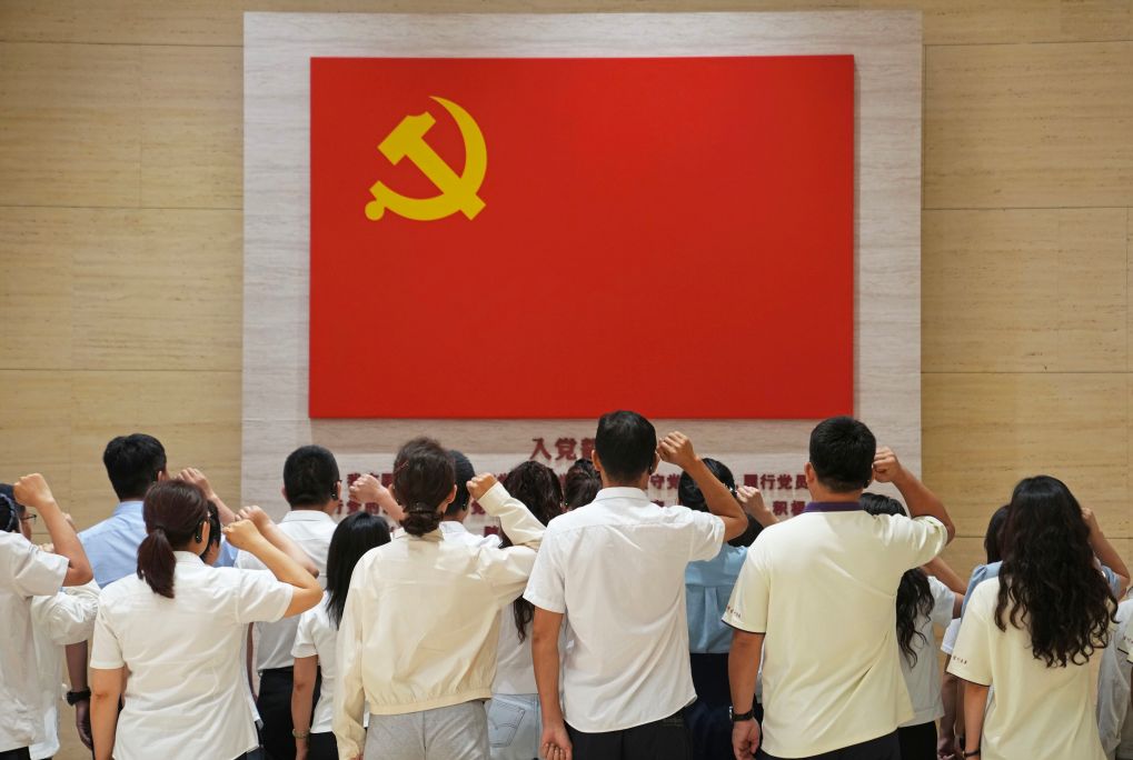 思想之光領航 實干書寫答卷